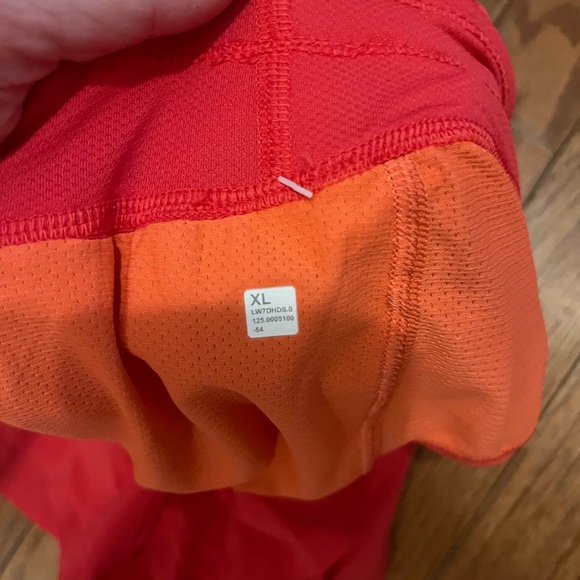lululemon fast and free high rise 3” inseam - Picture 3 of 5